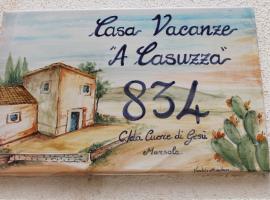 Casa Vacanze A CASUZZA，位于马尔萨拉的酒店