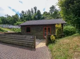 Chalet Lodge Bunks L1