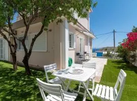 Amazing villa with a magic view to the Aegean