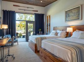 Pebble Bay Club Suites，位于卡姆登顿的酒店