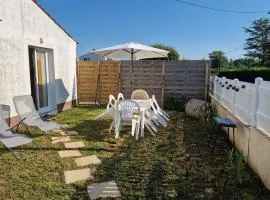 Belle petite maison neuve avec jardin privatif