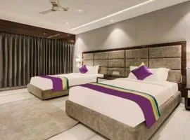 Hotel SKN Dham premium - Near Prem Mandir