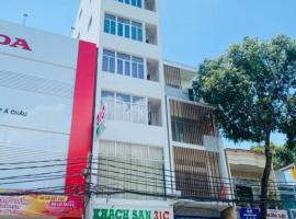31C Hotel CT by BAY LUXURY，位于芹苴的酒店