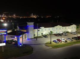 Rivers Inn and Suites，位于Three Rivers的酒店