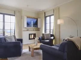 Reetland am Meer Premium Reetdachvilla mit 3 Schlafzimmern, Sauna und Kamin H13