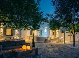 Rabagas Suites Luxury - In The Heart of Sifnos