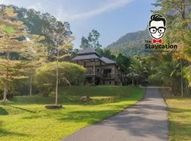 Staycation Homestay 50 Peaceful Villa Damai