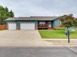 Roomy Piedmont Home with Yard Less Than 14 Mi to Sturgis!，位于Piedmont的酒店