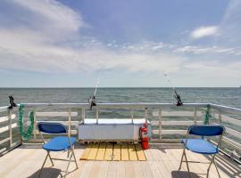 ‘Muskie Cabin’ on Mille Lacs Lake: Boat & Fish!，位于Garrison的酒店