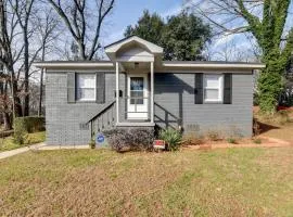 Renovated Charlotte Bungalow - 3 Mi to Downtown!