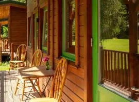 Marcassie Farm Lodges - Oak Studio - Accessible