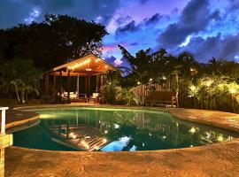 Island Gardens Family Escape, Pool & Car included