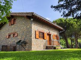 Cal Pujol by Rural House，位于Toloríu的酒店
