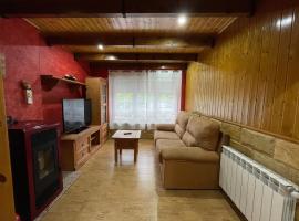 Apartamento La Veiga，位于Cerredo的酒店