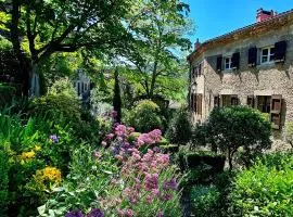 La Grande Maison á Chanteuges