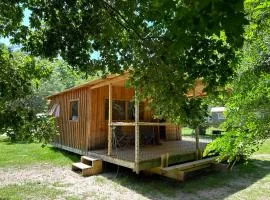 Cabane de Touraine au bord de l'eau