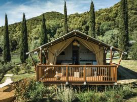 Glamping Le Tegole，位于里帕尔贝拉的豪华帐篷营地