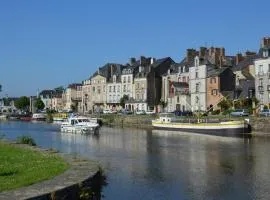 Spacieux T3 lumineux dans quartier historique avec wifi