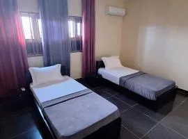 Deluxe Twin Beds in Royal Blue Guest House and Bar