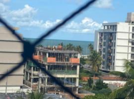 Apartamento amplo e confortavel，位于卡贝德卢的酒店