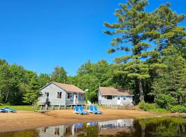 Parkway Cottage Resort and Trading Post，位于Dwight的度假村