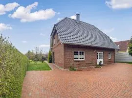 Awesome Home In Waren Müritz With Wifi