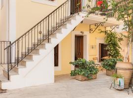 Kantirimi House - A2，位于锡米的带停车场的酒店