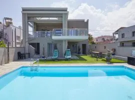 Poolside at Vrontados