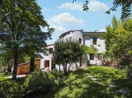 Lovely Home In Malataverne，位于Malataverne的酒店