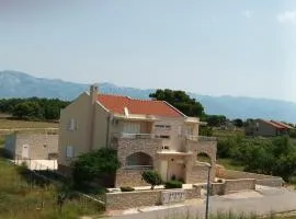 Apartmani Lucija