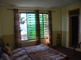 Riasat Home Stay - Nathia Gali Road，位于Bāzār的酒店
