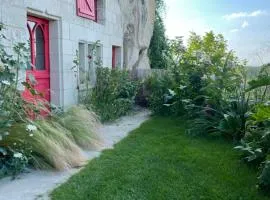 Gite des Perreyeurs - maison troglodyte avec vue sur Loire