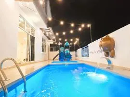Desaru Kids Water Slide Pool & BBQ Homestay