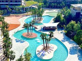Cемейный номер с балконом на 4 чел Dreamland Oasis，位于查克维的酒店