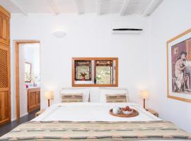 Lavender Studio，位于帕特莫斯的带停车场的酒店