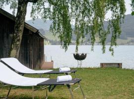 Alte Fischerei - Apartments am See，位于Scharfling的酒店