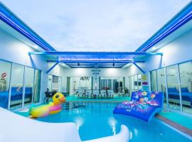Clear95 Smile Pool Villa Sattahip，位于Ban Tao Than的酒店