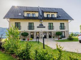 HP APARTMÁNY SKIAREÁL- Buková Hora v Orlických horách 100 m od lanovky，位于切尔韦纳沃达的滑雪度假村