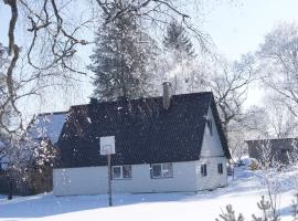 Sepa Talu，位于Aakre的酒店