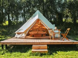 Miła Łąka Glamping，位于Miłki的豪华帐篷