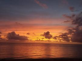 Boquerón Beach & Country Cabins，位于博克龙的酒店