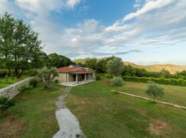 Rustic Cottage Montenegro Bridje，位于波德戈里察的度假屋