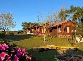 Casa no Campo, aconchego com lareira e banheira em quase todas Cabanas!