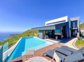 Villa Leonor Cliffside Retreat