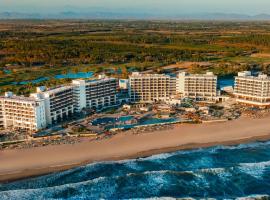 Dreams Estrella del Mar Mazatlan Golf & Spa Resort - All Inclusive，位于马萨特兰的酒店