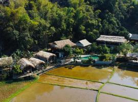 Little Mai Chau Home Stay，位于枚州县的民宿