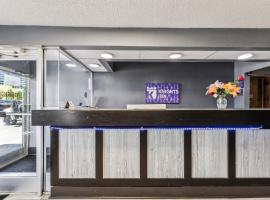Knights Inn Antioch，位于安条克的酒店