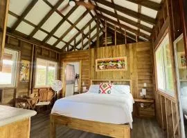 Toucan Hill Lodge