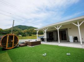 dogs retreat villa awaji，位于洲本市的酒店