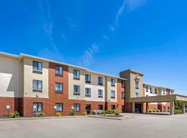 Comfort Suites Merrillville near US 30，位于梅里尔维尔的酒店